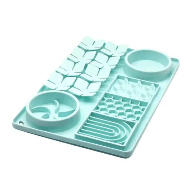MealMaze 4-in-1 Slow Feeder Mat